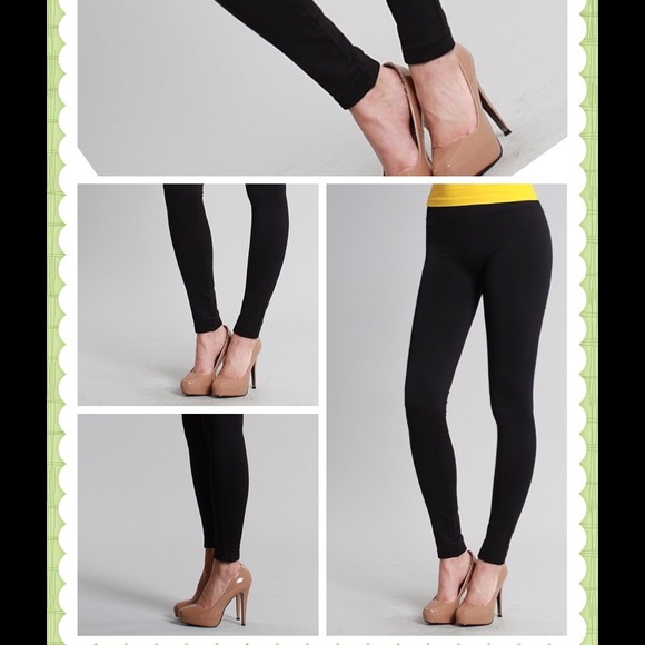 NEW NiKiBiKi solid stretch legging 1size fit all