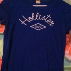 Hollister Tee