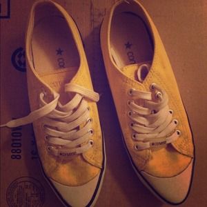 Converse cause shoes