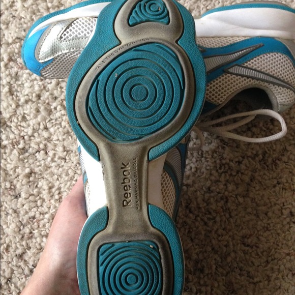 Reebok Easy Toners - Picture 3 of 3