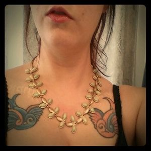 Beautiful mint green and gold colored necklace