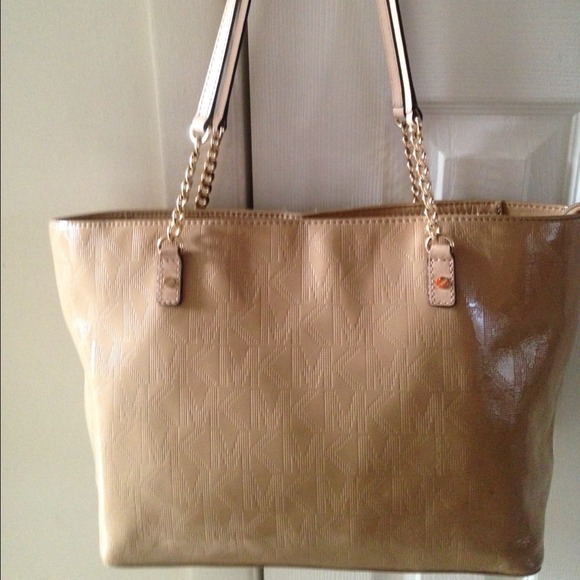 Michael kors chain tote