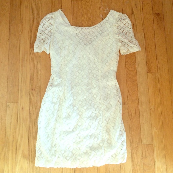 White lace dress