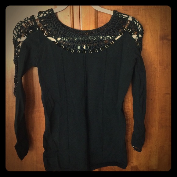Caché black sweater
