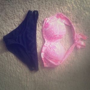 Billa Bong Bikini Set