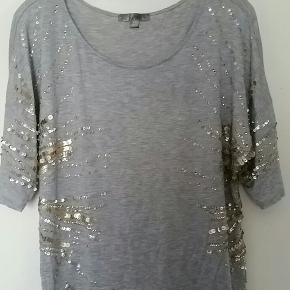 Fun sequins oversize tee - Picture 2 of 3
