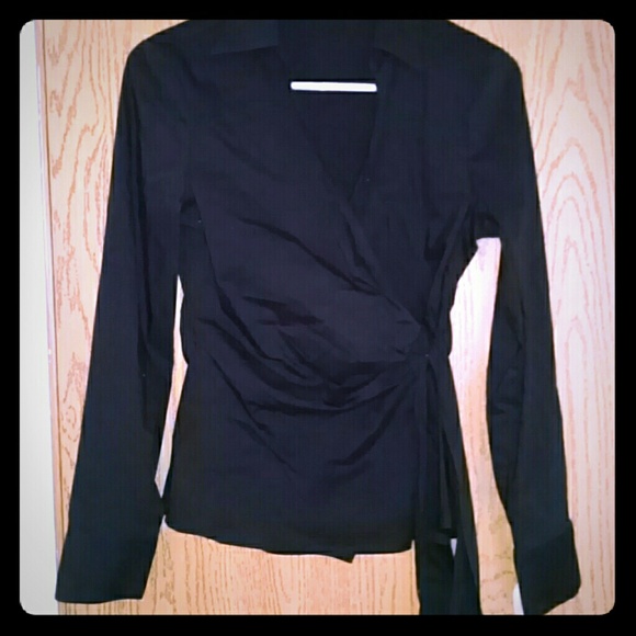 Black knot blouse