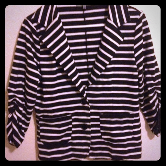 Strip blazer