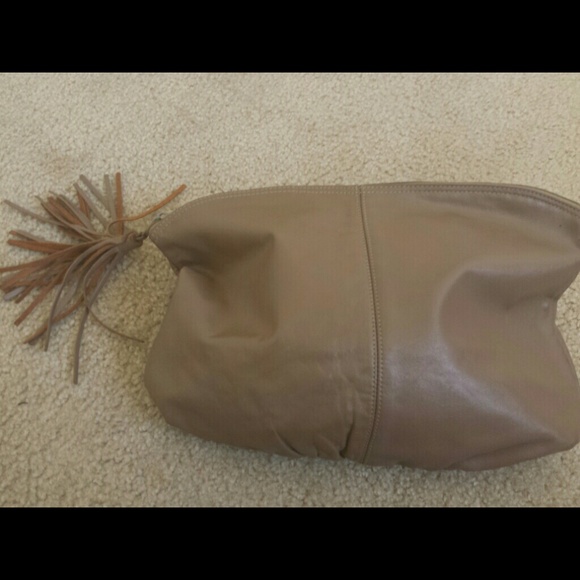 Leather bag