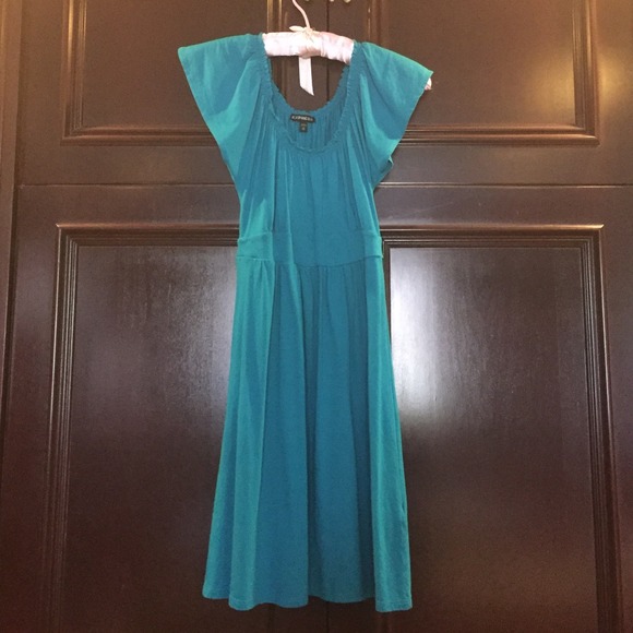 Express dress in XS
