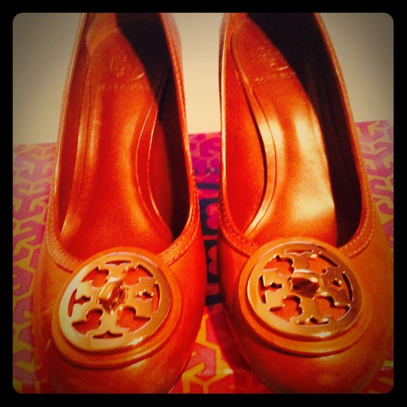 tory burch heels
