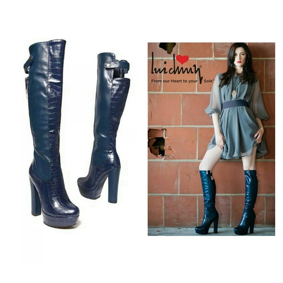 Shoes👉 Handbags 👉 Clothing 👉 - Picture 1 of 2