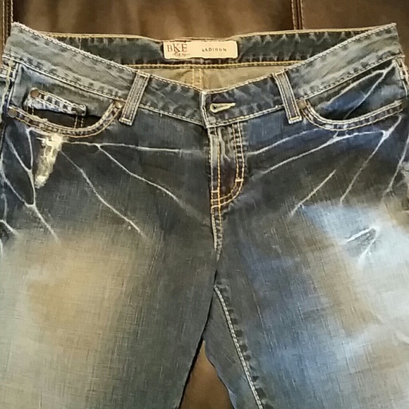 *SPRING TIME* BKE capris