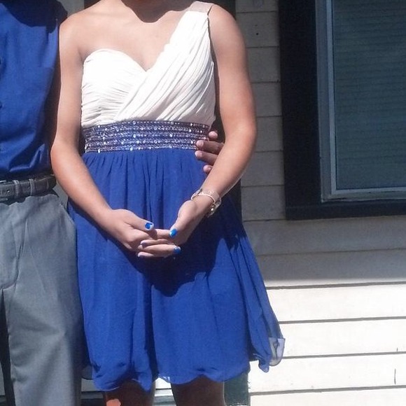 One shoulder homecoming evening mini dress - Picture 2 of 4