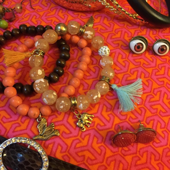 Orange sunset ๐
bundle - Picture 2 of 4