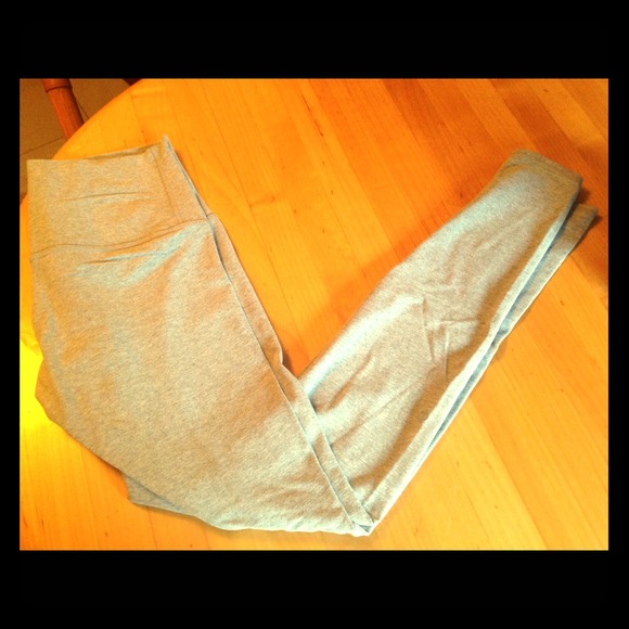 Lululemon 🚫🚫 SOLD IN BUNDLE