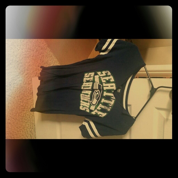 Seahawks tee