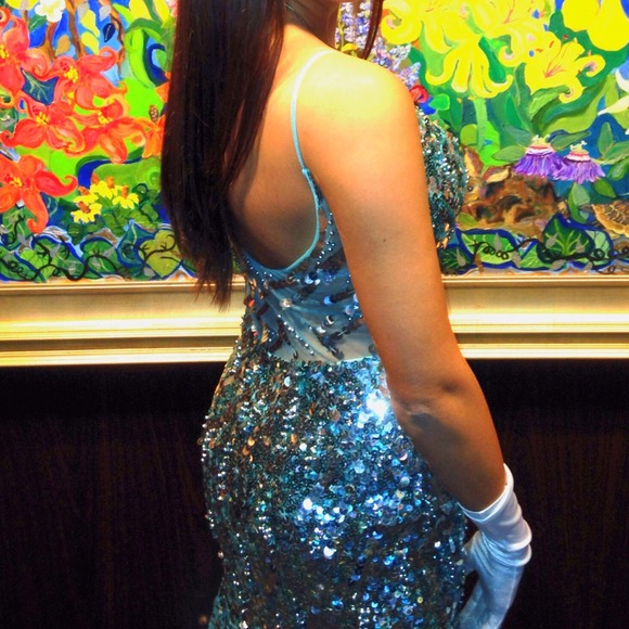 Macduggal elegant dress. - Picture 3 of 3