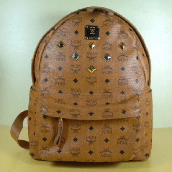 ⛔️trade⛔️ Preowned mcm bookbag