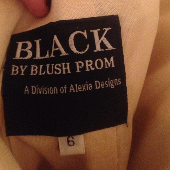 Gold and silver sequin cocktail dress - Picture 2 of 2