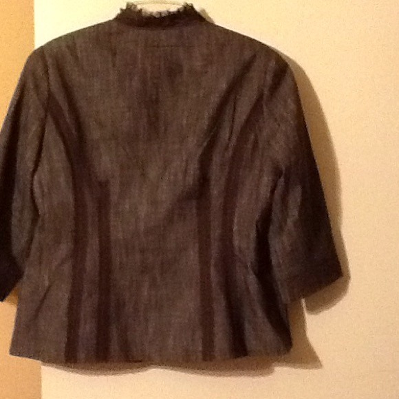 Jacket - Picture 3 of 4