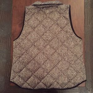 J. Crew Jackets & Coats - J. Crew Excursion Quilted Vest in Herringbone - LG J. Crew Jackets & Coats - J. Crew Excursion Quilted Vest in Herringbone - LG