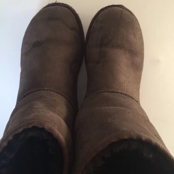 UGG Boots - Used dark brown ugg boots