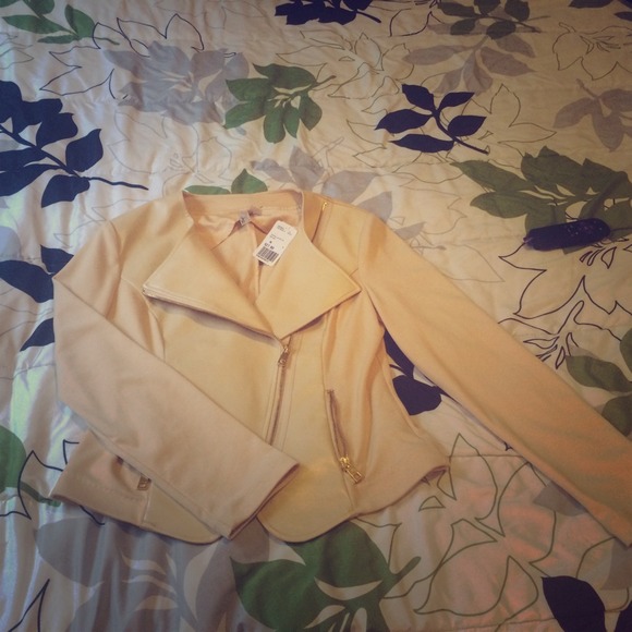 Forever 21 Jacket - Picture 1 of 4