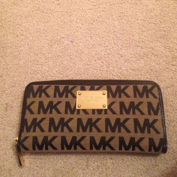 MICHAEL Michael Kors Clutches & Wallets - Mk wallet