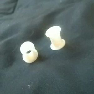 Plugs
