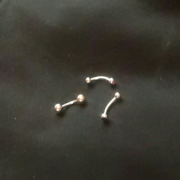 Eyebrow rings