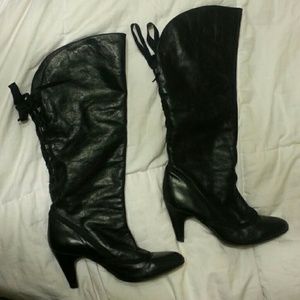 PRICE REDUCTION !!!! Black leather lace up boots