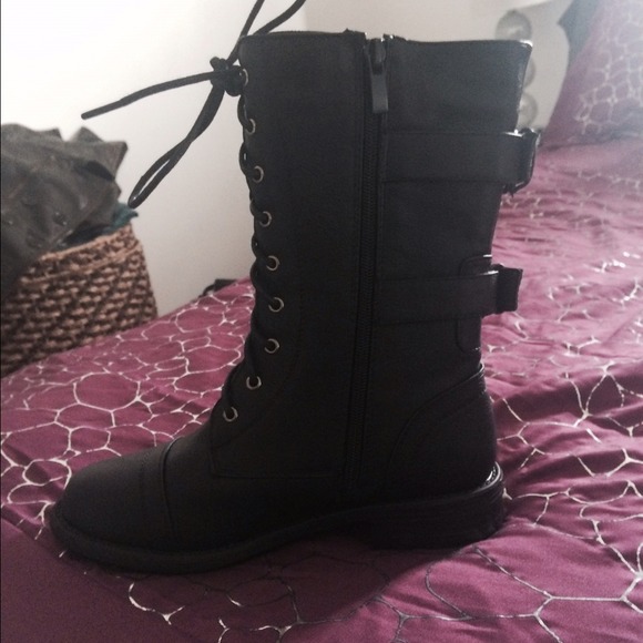 Black Boots