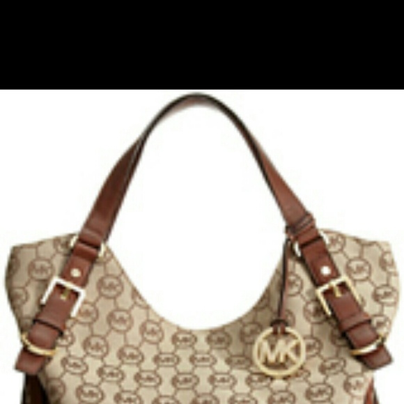 Michael Kors HandBag - Picture 2 of 4