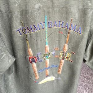 Men's Tommy Bahamas Button Up Shirt.