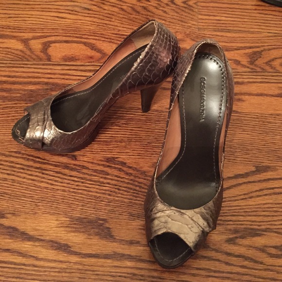 BCBG HEELS