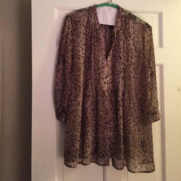 Sold! Cynthia Rowley blouse - Picture 3 of 4