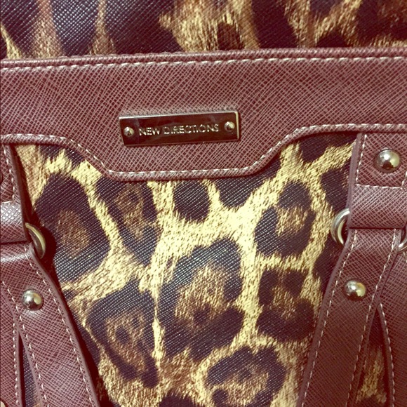 New Directions Brown Animal Print Crossbody Purse