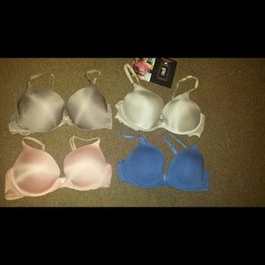 Bundle of four vs bras
