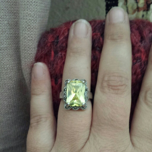 Sold In Bundle For GG Lemon Quartz Gemstone Ring - Picture 3 of 4