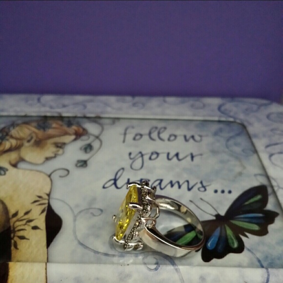 Sold In Bundle For GG Lemon Quartz Gemstone Ring - Picture 4 of 4