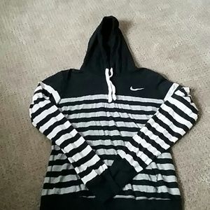 Nike Pullover