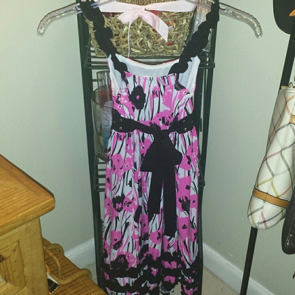 -SOLD-Little girl dress - Picture 2 of 2