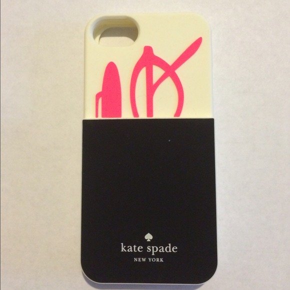 kate spade Accessories - Kate Spade iPhone 5 silicon case