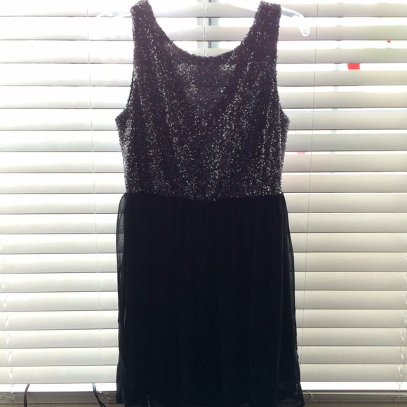 Sequin Chiffon Party Dress - Picture 1 of 4