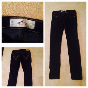 Dark Wash Hollister jeans