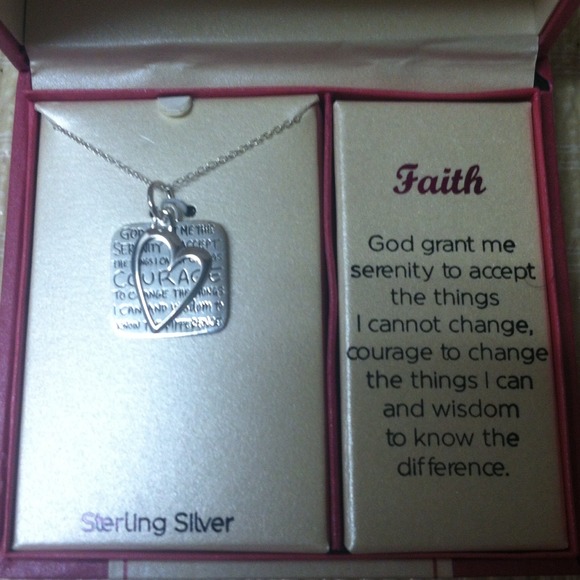 BRAND NEW STERLING SILVER SERENITY PRAYER NECKLACE