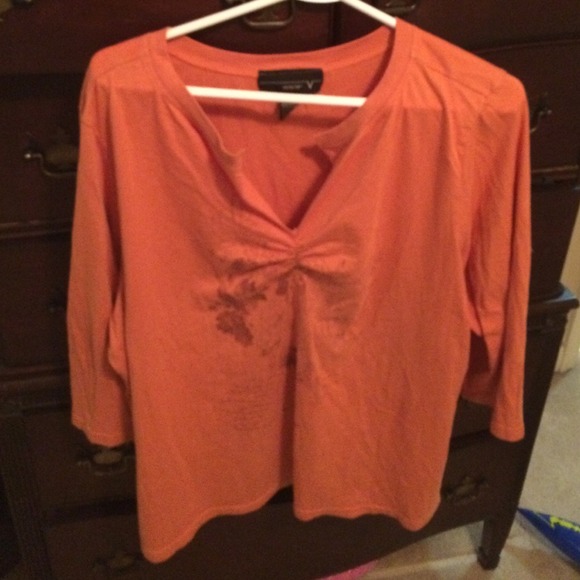 3/4 sleeve orange graphic tee from Lane Braynt
