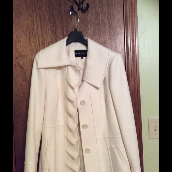 Cream Coat sz 8
