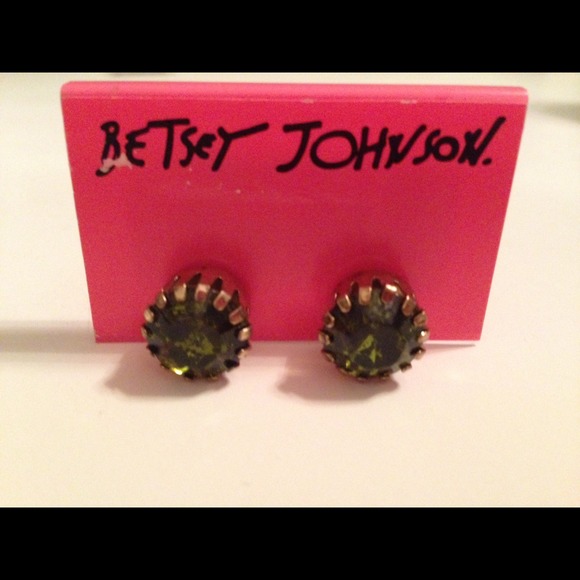 Betsey Johnson Jewelry - Rare Betsey Johnson Green Stud Earrings (new)